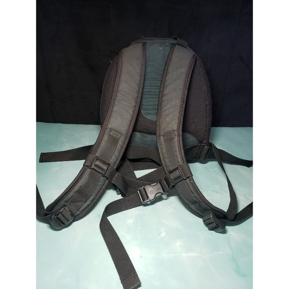 Lowepro Micro Trekker 100 GREEN Camera Bag Backpack Padded Adjustable Inserts GC - Picture 6 of 13